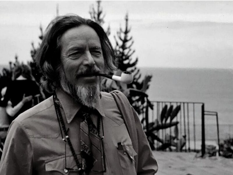 Alan Watts: Deepening Our Understanding of Life and Philosophy